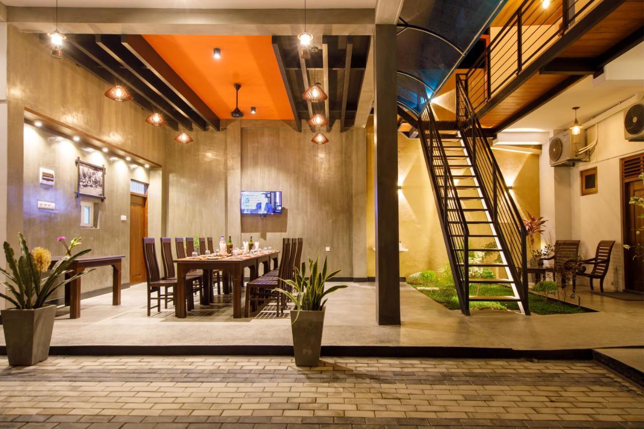 Mimoza Mirissa Acomodação com café da manhã Exterior foto